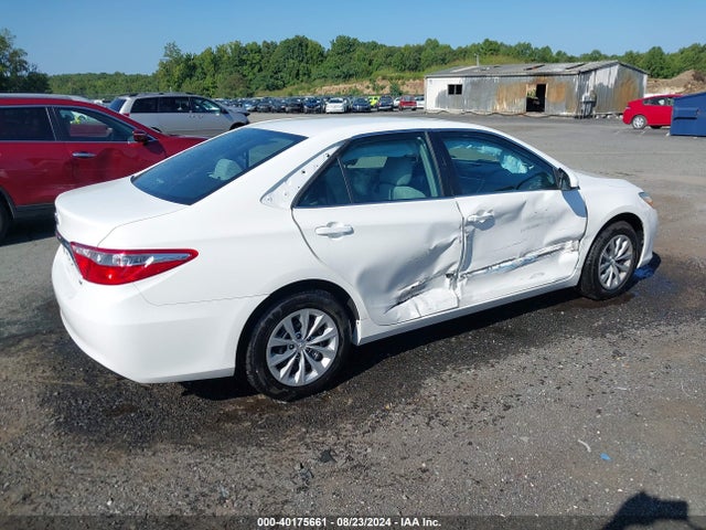Toyota CAMRY LE 2016 4T4BF1FK6GR551365 Image 4