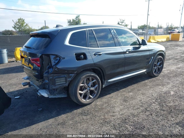5UXTY5C08M9F13711 BMW X3 Xdrive30i