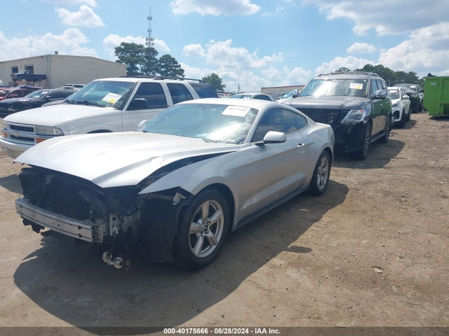 Ford Mustang V6 2016 1FA6P8AM2G5254995 Image 2