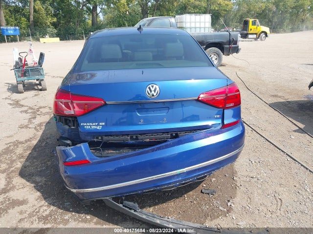 1VWBT7A32GC049031 Volkswagen Passat 1.8t Se