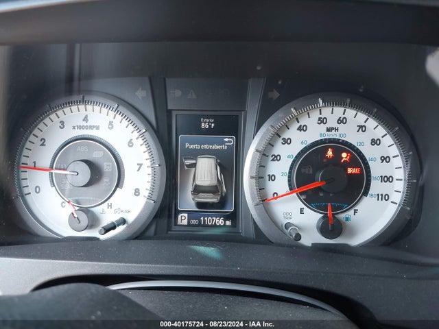 5TDXK3DC1FS577706 Toyota Sienna Se Premium 8 Passenger