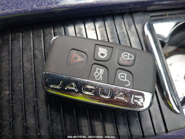 2012 JAGUAR XJ SAJWA1CB5CLV28938 Photo 10