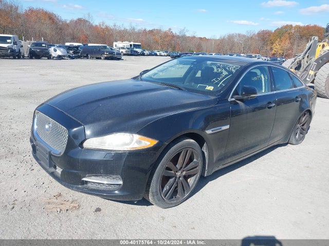 2012 JAGUAR XJ SAJWA1CB5CLV28938 Photo 1