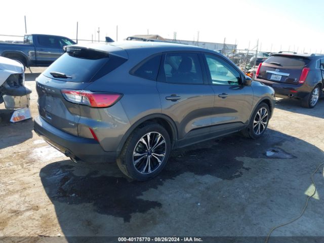 1FMCU0BZ8MUB07160 Ford Escape Se Hybrid