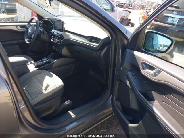 1FMCU0BZ8MUB07160 Ford Escape Se Hybrid