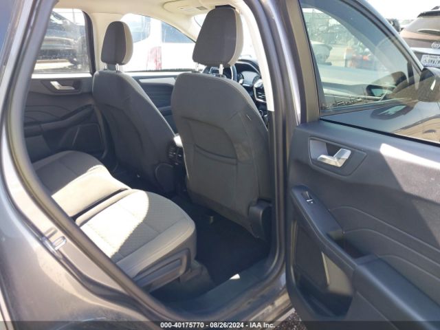 1FMCU0BZ8MUB07160 Ford Escape Se Hybrid