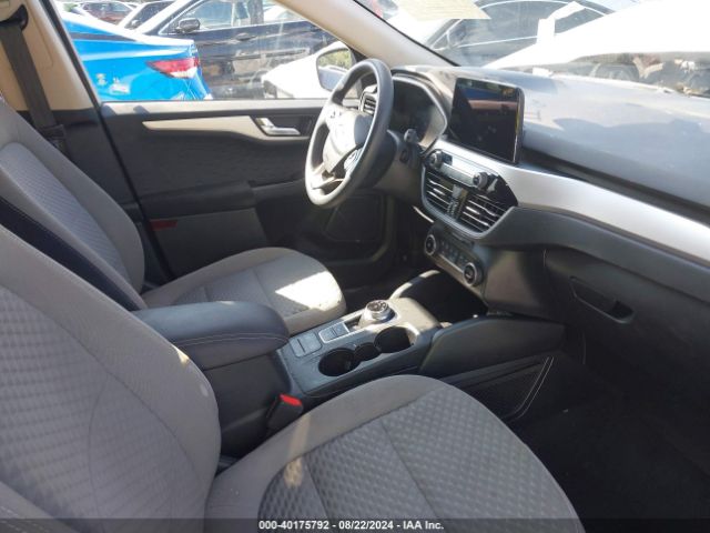 1FMCU9G69LUC08161 Ford ESCAPE SE