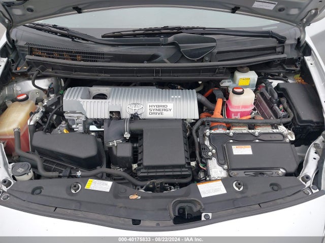 Toyota Prius Two 2015 JTDKN3DU4F0457704 Image 10