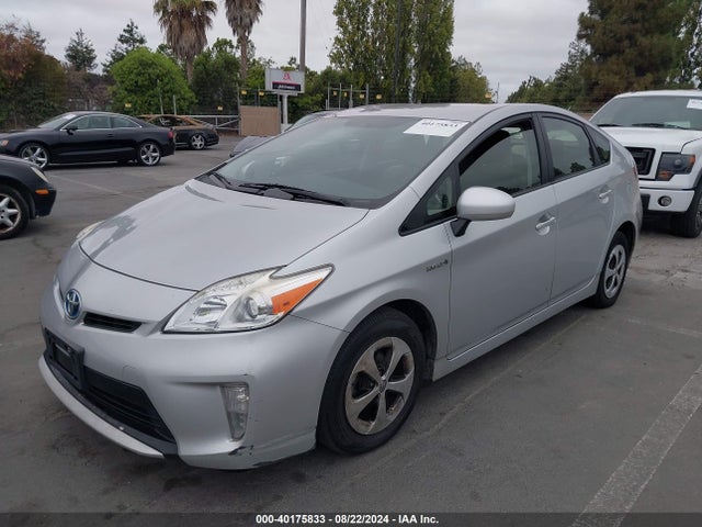 Toyota Prius Two 2015 JTDKN3DU4F0457704 Image 6