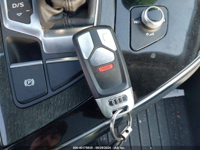 WA1VAAF77KD000015 Audi Q7 55 Premium