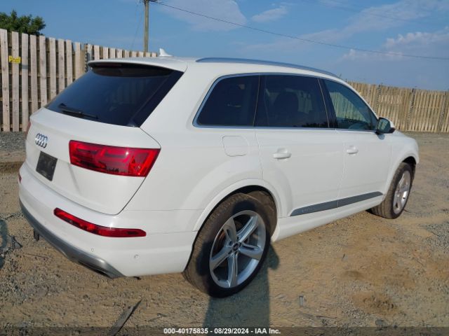 WA1VAAF77KD000015 Audi Q7 55 Premium