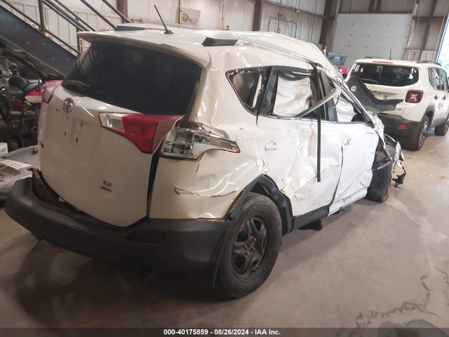 Toyota RAV4 LE 2015 2T3BFREV9FW248333 Image 4