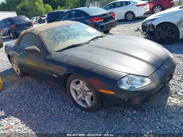 1999 JAGUAR XK8 SAJGX2045XC039069 Photo 0