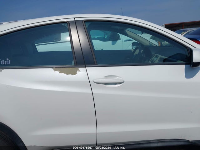 Honda HR-V LX 2016 3CZRU5H32GM752212 Image 13