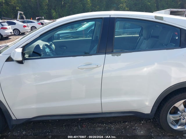 Honda HR-V LX 2016 3CZRU5H32GM752212 Image 14