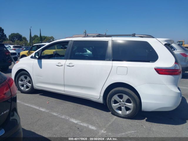 5TDKK3DC5FS617795 Toyota Sienna Le 8 Passenger