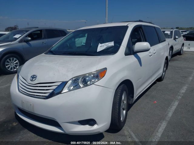 5TDKK3DC5FS617795 Toyota Sienna Le 8 Passenger