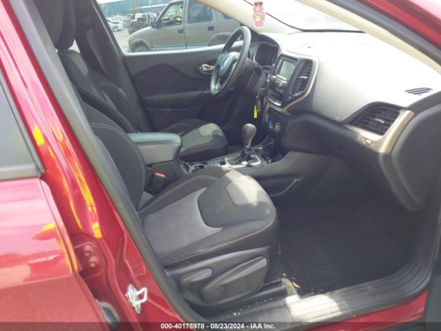 1C4PJMAB5EW233606 Jeep Cherokee Sport