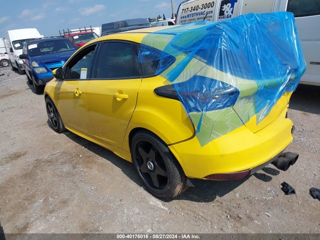 1FADP3L98JL329348 Ford FOCUS ST