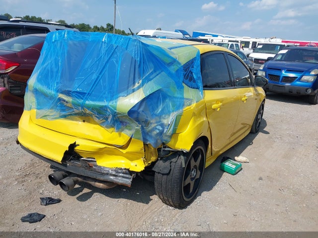 1FADP3L98JL329348 Ford FOCUS ST
