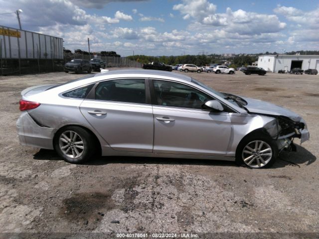 5NPE24AF1FH147112 Hyundai SONATA SE