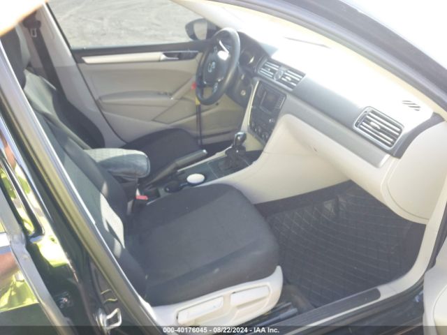 1VWAS7A36GC012854 Volkswagen Passat 1.8t S