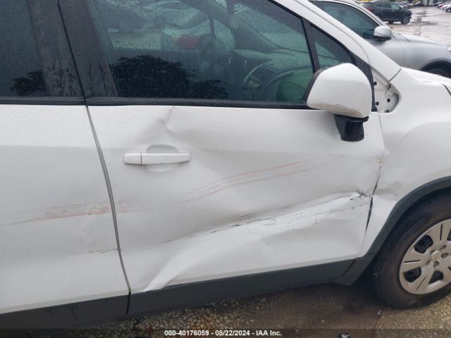 3GNCJKSB6GL273193 Chevrolet Trax 1ls