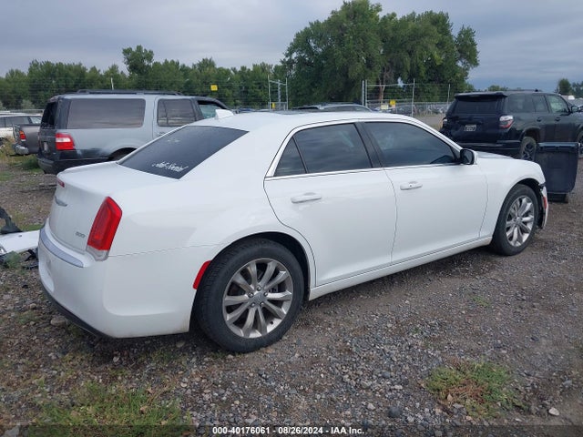 Chrysler 300 Anniversary Edition 2016 2C3CCARG9GH304948 Image 4