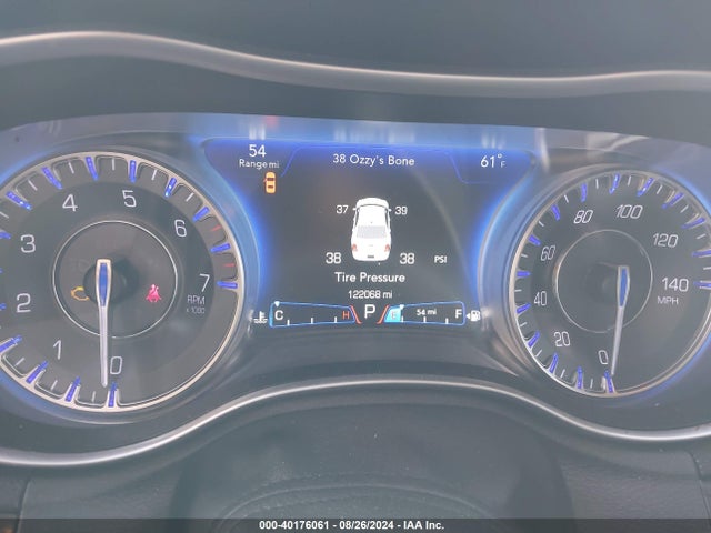 Chrysler 300 Anniversary Edition 2016 2C3CCARG9GH304948 Image 7
