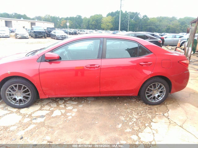 Toyota COROLLA LE 2018 2T1BURHE7JC105420 Image 14