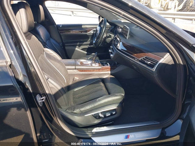 BMW 750i Xdrive 2016 WBA7F2C54GG418057 Image 5