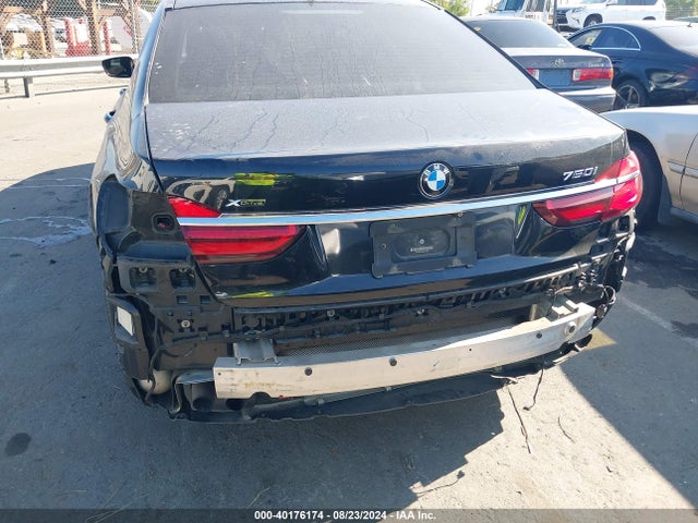 BMW 750i Xdrive 2016 WBA7F2C54GG418057 Image 6