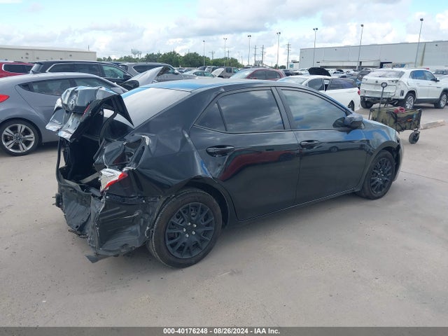 Toyota COROLLA LE 2016 5YFBURHE4GP492419 Image 4