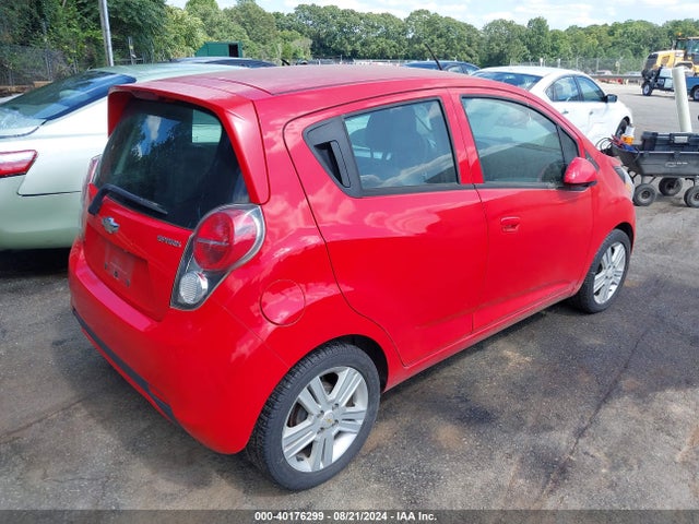 Chevrolet Spark 1lt Auto 2014 KL8CD6S94EC536707 Image 4