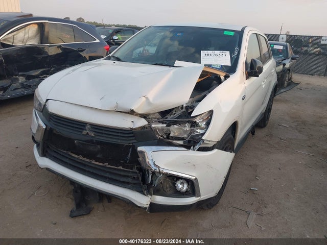 2017 MITSUBISHI OUTLANDER SPORT JA4AP3AU0HZ070084 Photo 5