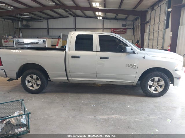 1C6RR6FGXKS552687 RAM 1500 Classic Tradesman Quad Cab 4x2 6'4 Box