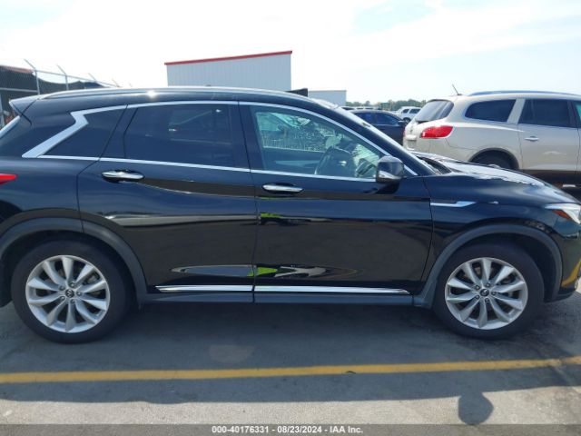 3PCAJ5M30KF116922 Infiniti Qx50 Essential