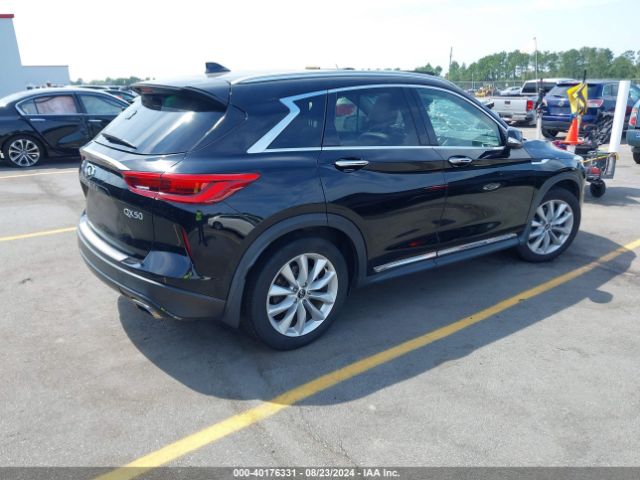 3PCAJ5M30KF116922 Infiniti Qx50 Essential