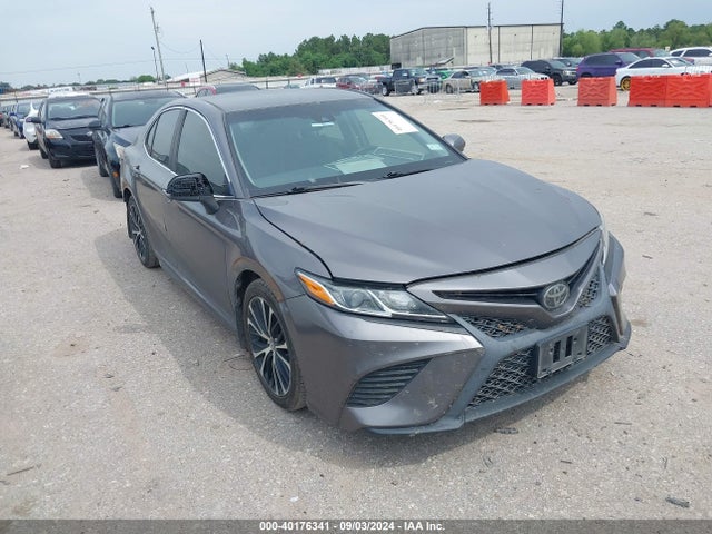 Toyota CAMRY SE 2018 4T1B11HK5JU155814 zdjęcie główne