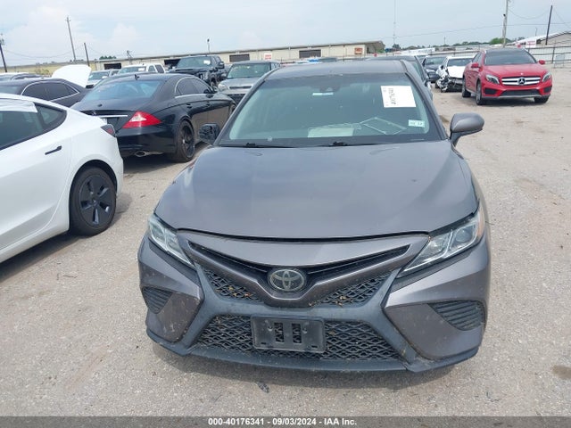 Toyota CAMRY SE 2018 4T1B11HK5JU155814 Image 12