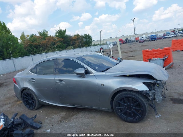 Lexus IS 300 2016 JTHCM1D28G5003811 Image 13