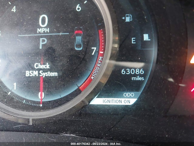 Lexus IS 300 2016 JTHCM1D28G5003811 Image 15