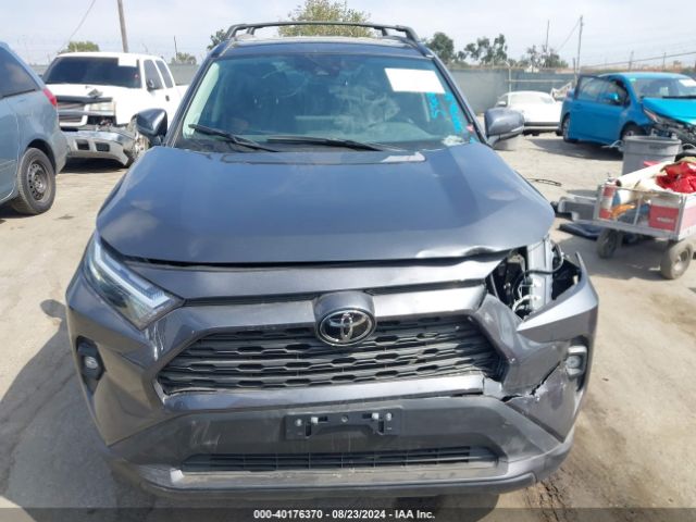 2T3C1RFV8RW305398 Toyota Rav4 Xle Premium