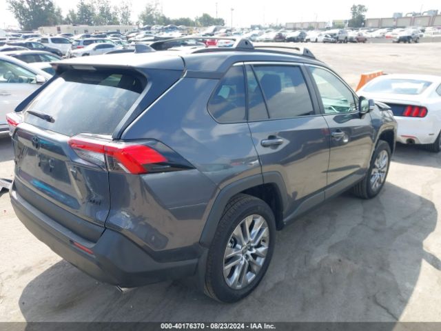 2T3C1RFV8RW305398 Toyota Rav4 Xle Premium