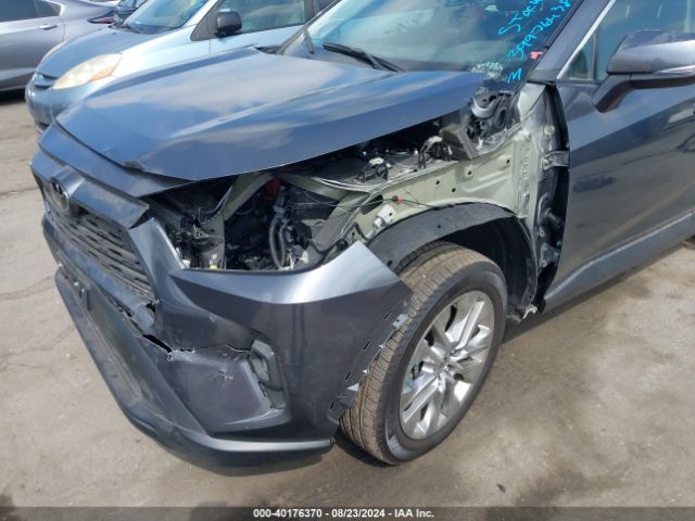 2T3C1RFV8RW305398 Toyota Rav4 Xle Premium