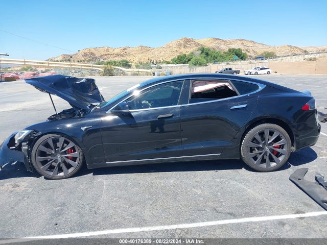 Tesla Model S Performance Dual Motor All-wheel Drive 2020 5YJSA1E44LF415786 Image 14