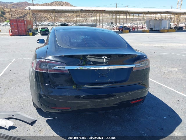 Tesla Model S Performance Dual Motor All-wheel Drive 2020 5YJSA1E44LF415786 Image 16