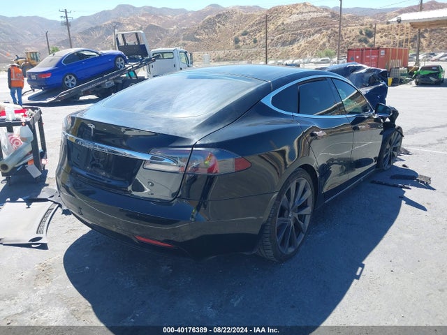 Tesla Model S Performance Dual Motor All-wheel Drive 2020 5YJSA1E44LF415786 Image 4