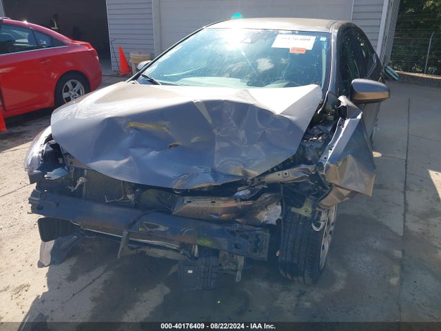 Toyota COROLLA LE 2018 2T1BURHE2JC108757 Image 6