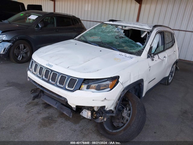 3C4NJCCB2JT407033 Jeep Compass Limited Fwd